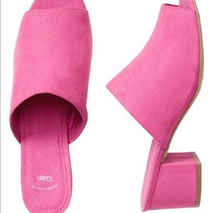 GAP mule heels 👠